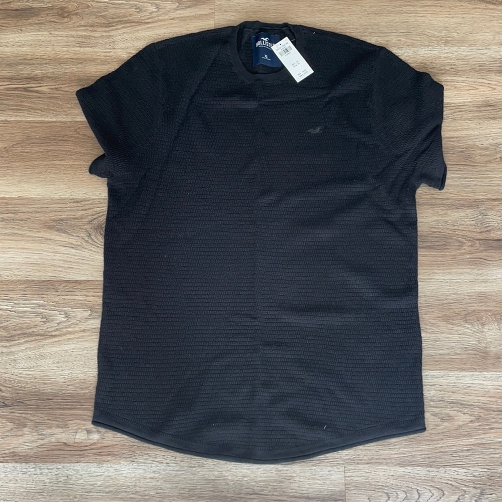Hollister mans t-shirt Black Size XL